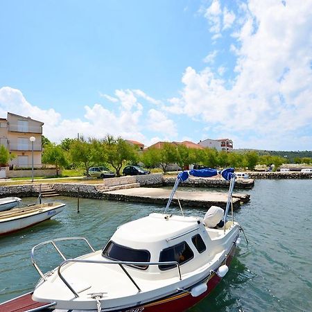 Apartments Vila Punta Jadrtovac Exterior photo